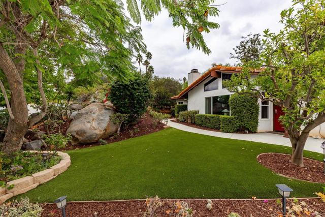 Detail Gallery Image 19 of 75 For 1402 Rimrock Dr, Escondido,  CA 92027 - 4 Beds | 3/1 Baths