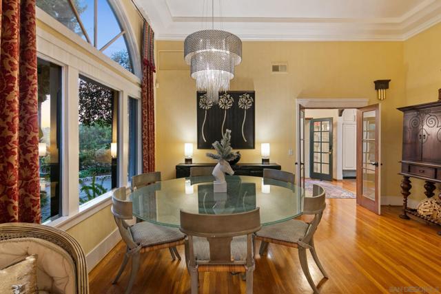 1115 S Mollison Ave, El Cajon CA: https://media.crmls.org/mediaz/7fa8a79c-dade-45c5-b858-f808b0e379c0.jpg