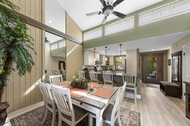 111 Juan Circle, Palm Desert CA: https://media.crmls.org/mediaz/7fa8c441-5c1b-45c4-81e2-f7532a179215.jpg