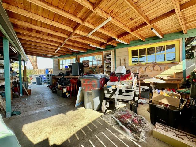 Detail Gallery Image 27 of 55 For 880 Crest View Rd, Vista,  CA 92081 - 4 Beds | 2/2 Baths