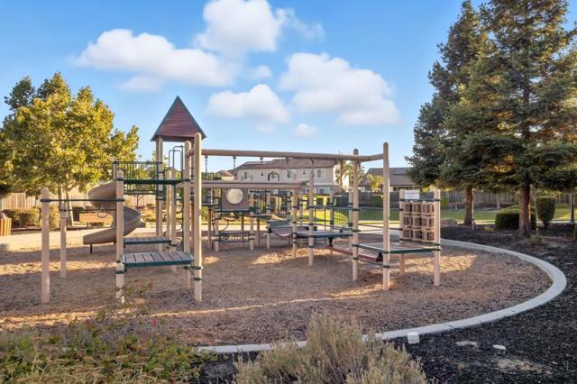 691 San Gabriel Avenue, Morgan Hill CA: https://media.crmls.org/mediaz/7fa9574b-e6aa-4a02-b29f-7e7c9f049d7c.jpg