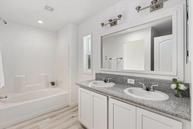 Detail Gallery Image 9 of 51 For 1333 Olive Ave #69,  Vista,  CA 92083 - 3 Beds | 2 Baths