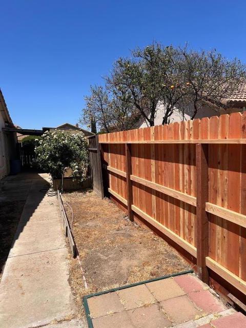 754 Meadowlark Avenue, Los Banos CA: https://media.crmls.org/mediaz/7faa16b2-4409-4903-8e87-211ec80ac242.jpg