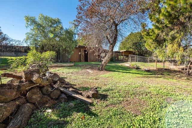 Detail Gallery Image 41 of 49 For 4088 Nabal Dr, La Mesa,  CA 91941 - 4 Beds | 3 Baths