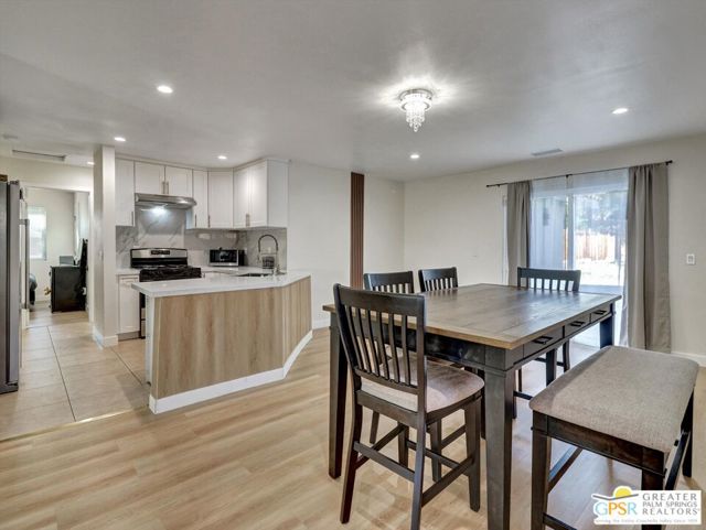 66054 1st. Street, Desert Hot Springs CA: https://media.crmls.org/mediaz/7fab127e-2885-4d0d-acfb-b98b70c7b3cb.jpg