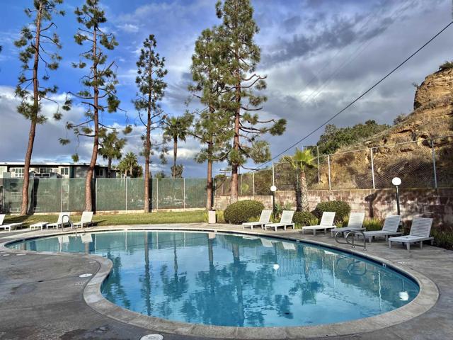 3116 Groton Way, San Diego CA: https://media.crmls.org/mediaz/7fac5646-52c2-4f25-a4dd-1a27c75a6f0b.jpg