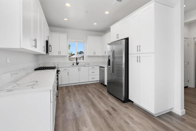 1624 Mauzy Way, El Cajon CA: https://media.crmls.org/mediaz/7faca2d6-e92c-4bb2-ae43-076b5cd85d6c.jpg