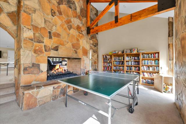 204 Lakecrest Lane, Palm Desert CA: https://media.crmls.org/mediaz/7fad3a07-8556-49ed-a81c-fb6b2f8c3cd9.jpg