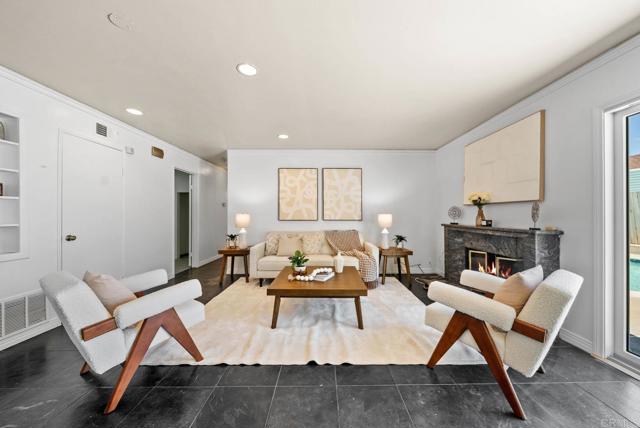 7439 Carrie Ridge Way, San Diego CA: https://media.crmls.org/mediaz/7fad60d4-a52b-4693-8579-74bae8fd048d.jpg