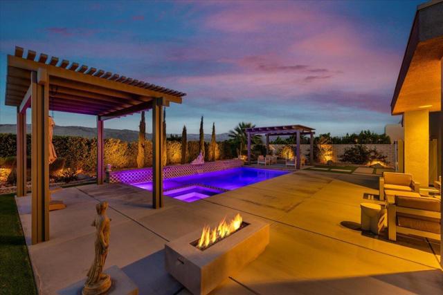 10 Iridium Way, Rancho Mirage, CA 92270