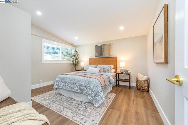 697 Lakewood Dr, Sunnyvale CA: https://media.crmls.org/mediaz/7faf4e53-1b3e-4c42-8f43-dfb82f9add99.jpg