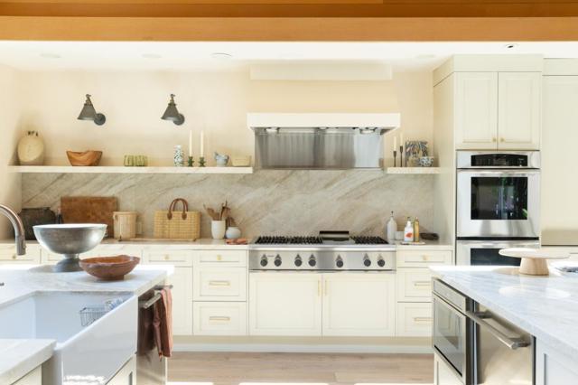 5466 Quail Way, Carmel Valley CA: https://media.crmls.org/mediaz/7faf65a4-4490-4d88-b5af-b3bd9c0ccae0.jpg