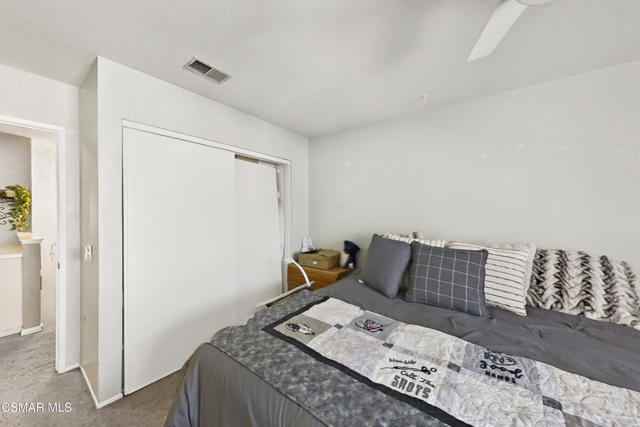 2228 Oak Haven Avenue, Simi Valley CA: https://media.crmls.org/mediaz/7fb052f6-4562-45a1-b608-b7c7dd5336d4.jpg