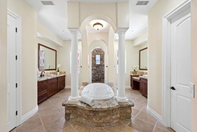 Detail Gallery Image 26 of 75 For 1455 Independence Way, Vista,  CA 92084 - 4 Beds | 6 Baths