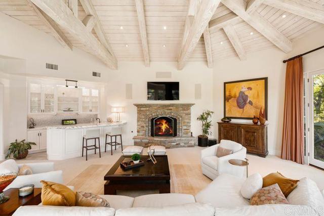 Detail Gallery Image 13 of 27 For 14480 Bellvista Dr, Rancho Santa Fe,  CA 92067 - 5 Beds | 5/1 Baths