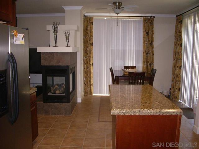3012 Rosecrans St, San Diego CA: https://media.crmls.org/mediaz/7fb160c7-01e1-4488-a71f-1b396d1ce242.jpg