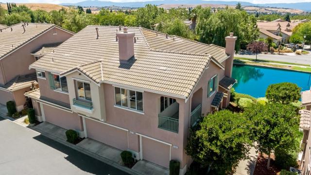 3581 Jasmine Circle, San Jose CA: https://media.crmls.org/mediaz/7fb1a364-5c5f-4103-9c71-64afb6ff9430.jpg