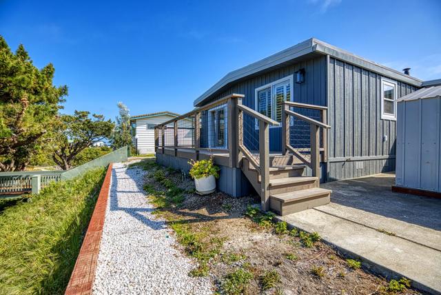 2395 Delaware, Santa Cruz CA: https://media.crmls.org/mediaz/7fb3a00d-4cd6-4719-a57a-43ae39cfa9f3.jpg