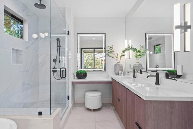 767 Cuesta Drive, Mountain View CA: https://media.crmls.org/mediaz/7fb403a9-fd5b-4771-816a-7adc06c1b28c.jpg