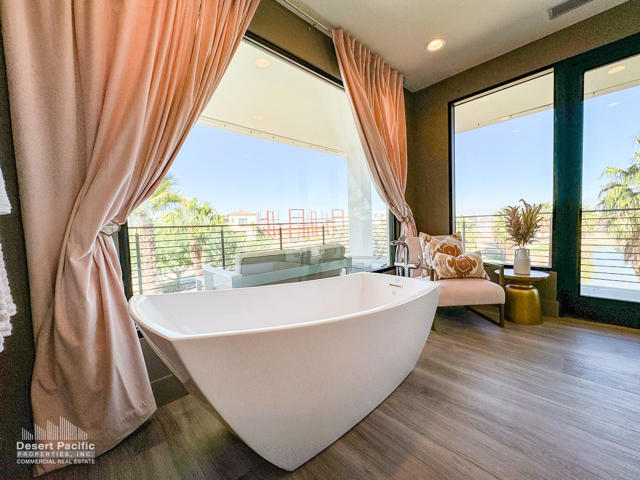 61680 Fullerton Dr, Thermal CA: https://media.crmls.org/mediaz/7fb446a9-d3e2-47ca-9f51-25117ba32107.jpg