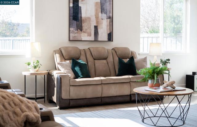 1553 S Perkins Place, Mountain House CA: https://media.crmls.org/mediaz/7fb65a2a-cb1c-44f2-a9c0-87bb76ff4155.jpg