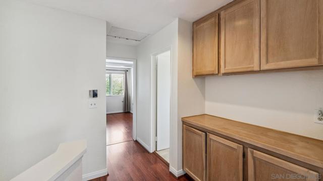 27468 Rosebay Ct, Temecula CA: https://media.crmls.org/mediaz/7fb7aee8-88da-4a2c-9577-9b0010218d41.jpg