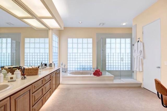 241 Arrowhead Drive, Palm Desert, CA 92211