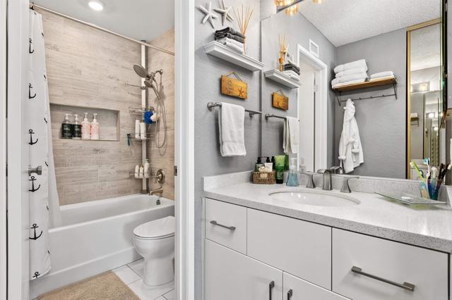 Detail Gallery Image 36 of 48 For 3580 Seahorn Cir, San Diego,  CA 92130 - 2 Beds | 2 Baths