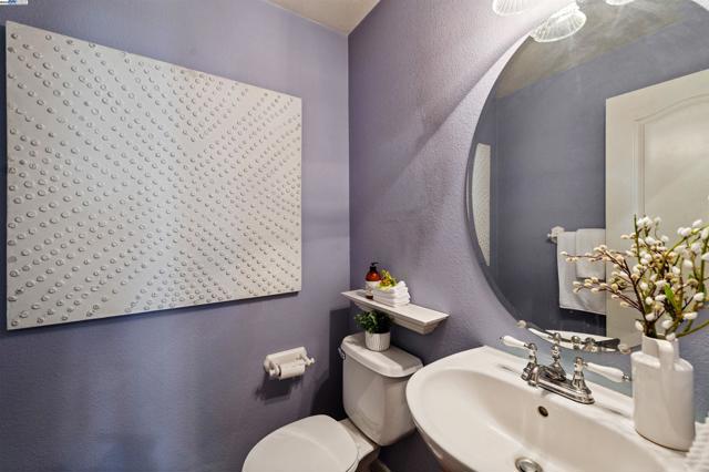 3582 Ridgecrest Way, Livermore CA: https://media.crmls.org/mediaz/7fb93cb3-bd0b-4813-933d-d16fd89ffb51.jpg