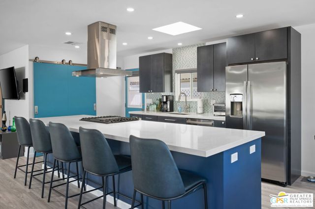240 Los Pinos Drive, Palm Springs CA: https://media.crmls.org/mediaz/7fba7b33-8841-40a5-ac2e-aa29b03bfe50.jpg