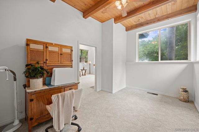 15847 Mac Tan Ln, Valley Center CA: https://media.crmls.org/mediaz/7fbc82a4-a137-4a67-a55f-c4c8d51cc2c2.jpg