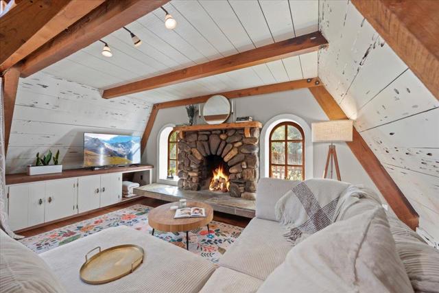 65 Hitchcock, Carmel Valley CA: https://media.crmls.org/mediaz/7fbe3b1a-4cbd-4883-9b9f-b23511b9daf9.jpg
