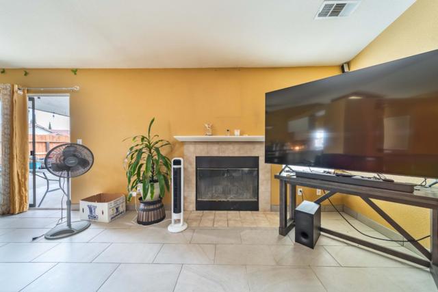 13714 Deleon Avenue, Gustine CA: https://media.crmls.org/mediaz/7fbf27eb-1a91-41c6-ad47-8f7a5e5c70a8.jpg