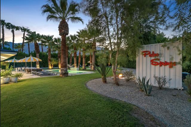 165 S Avenida Elenora, Palm Springs, CA 92262
