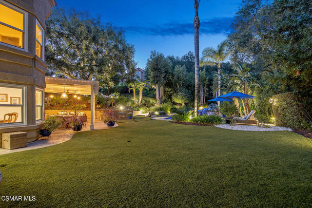 1732 Crooked Trail Place, Westlake Village CA: https://media.crmls.org/mediaz/7fc192bc-66de-4953-81f1-898f0aa69d18.jpg