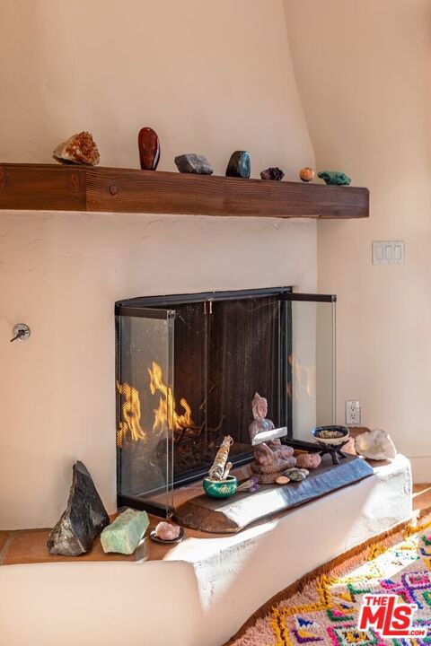 202 Canada Street, Ojai CA: https://media.crmls.org/mediaz/7fc29d9e-f0ae-48f6-a12d-ae82bec1321f.jpg