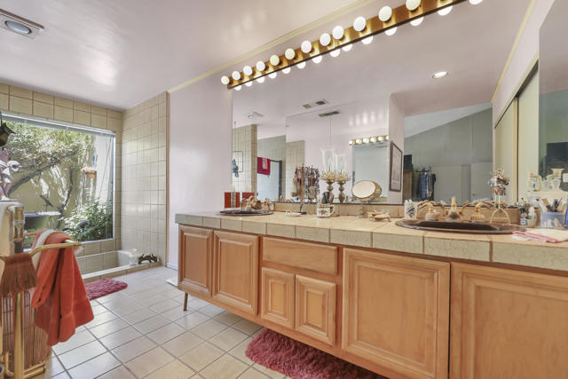 43081 Port Maria Road, Bermuda Dunes CA: https://media.crmls.org/mediaz/7fc3e96f-5c97-4704-b827-cf5db28ae197.jpg