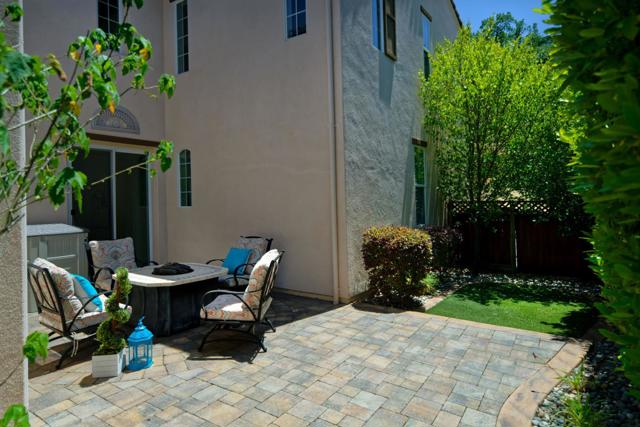 7160 Eagle Ridge Drive, Gilroy CA: https://media.crmls.org/mediaz/7fc51100-f5c5-414d-baf9-8a2cced01589.jpg
