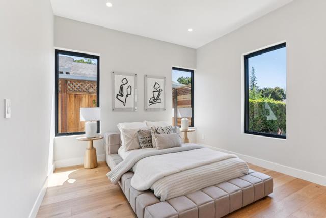 1599 Bonita Avenue, Mountain View CA: https://media.crmls.org/mediaz/7fc59f7a-ab1e-4f00-9a1f-4ae46fc3baed.jpg