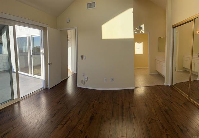 Detail Gallery Image 11 of 20 For 6815 Zinnia Ct, Carlsbad,  CA 92011 - 2 Beds | 2 Baths