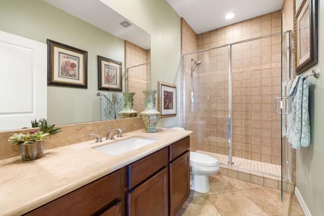 Image 38 of 45 For 52130 Desert Spoon Court