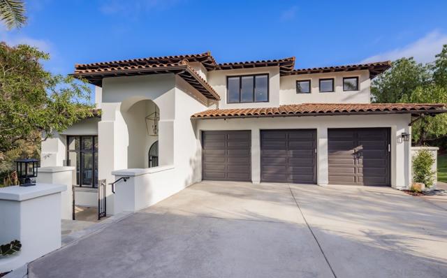 2815 Santa Fe Vista Ct, Encinitas CA: https://media.crmls.org/mediaz/7fc95e9a-1a2b-4792-87db-d4d7d869dd74.jpg