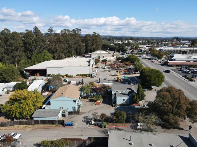 Image 15 of 77 For 2735 Soquel Avenue