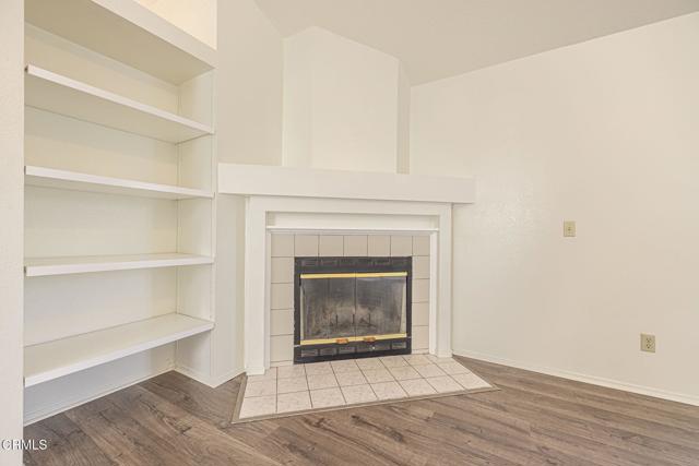 Detail Gallery Image 11 of 50 For 20046 Canyon View Dr, Santa Clarita,  CA 91351 - 3 Beds | 2 Baths