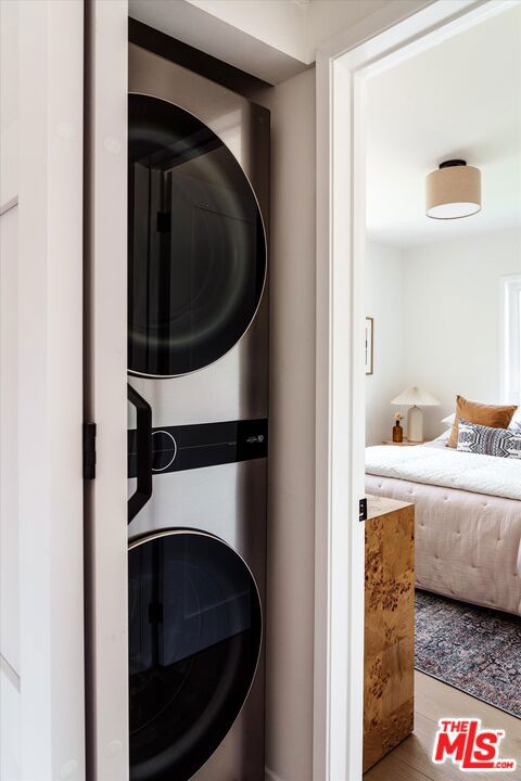 2038 Wollam Street, Los Angeles CA: https://media.crmls.org/mediaz/7fcb3317-d06e-4bfb-b93d-b0bf3b1e1d88.jpg