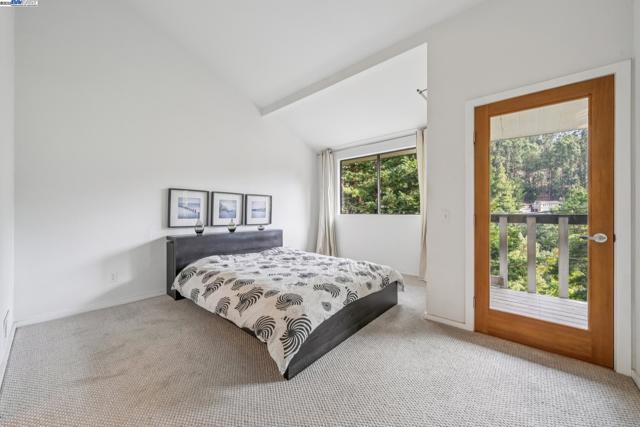 7171 HOMEWOOD DRIVE, Oakland CA: https://media.crmls.org/mediaz/7fcb3a3d-61f6-4a86-a078-f22b9dadb91a.jpg