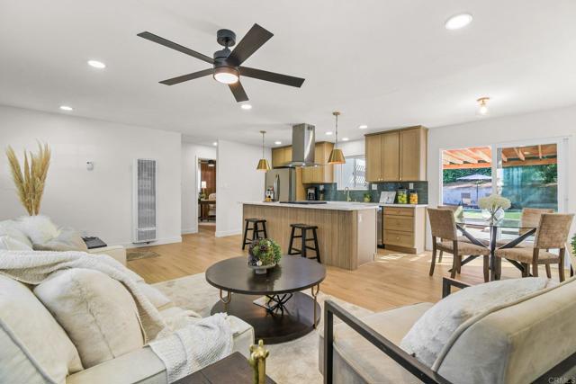 Detail Gallery Image 13 of 37 For 463 Parkbrook St, Spring Valley,  CA 91977 - 3 Beds | 2 Baths