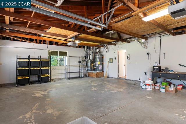 4536 Birch Bark Rd, Concord CA: https://media.crmls.org/mediaz/7fce6f6c-7a63-49cf-ae7a-c0f42ef9660b.jpg