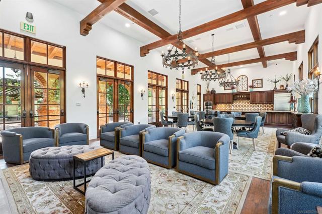 6911 Goldstone Rd, Carlsbad CA: https://media.crmls.org/mediaz/7fd000b0-63fe-4b80-8d52-95905b03fe71.jpg