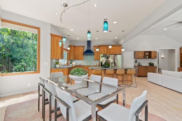 989 Lane Avenue, Mountain View CA: https://media.crmls.org/mediaz/7fd117c3-b5a4-47a4-9d5d-b16aef7443f7.jpg